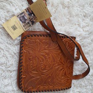 Granada Crossbody Particia Nash